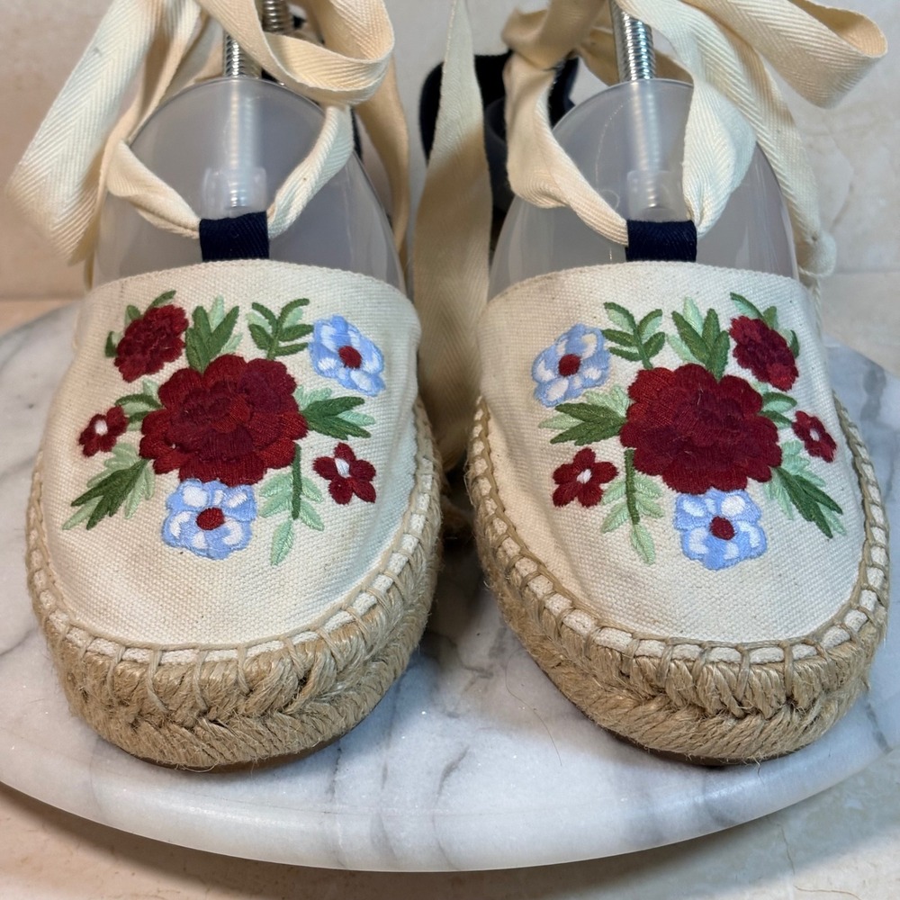 Brooks Brothers Red Fleece Espadrille Sandals Floral Embroidered Woman's 8 - Picture 6 of 13